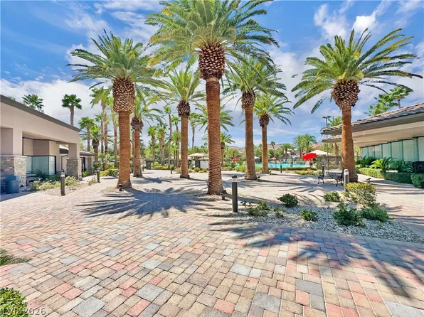134 Crooked Putter Dr, Spring Valley, NV 89148