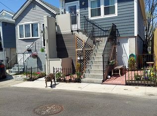 9979 164th Rd, Howard Beach, NY 11414