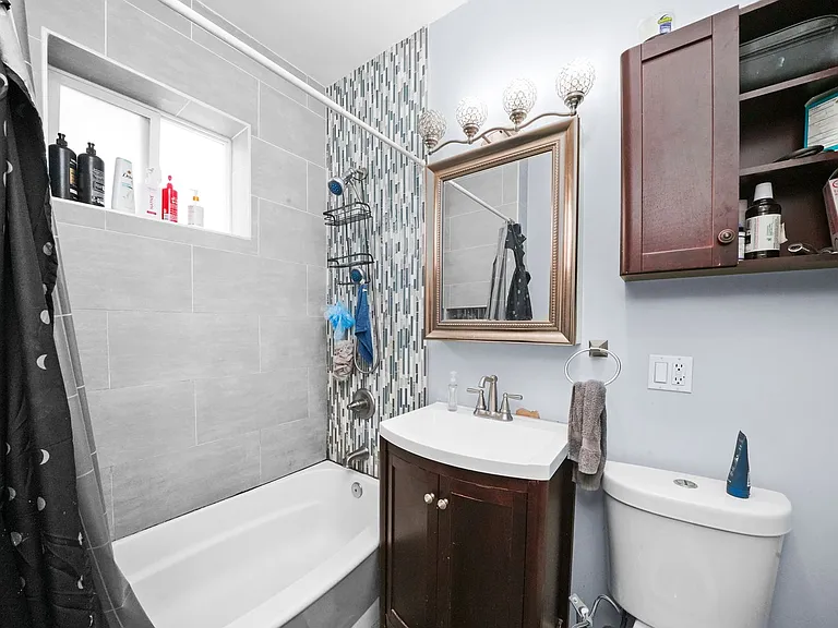 1307 S Ashland Ave — Photo 9