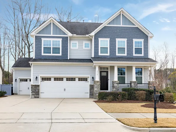 1713 Yateley Ln, Apex, NC 27502