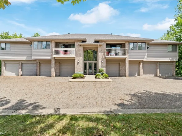 3800 Rosemont Blvd APT 102A, Akron, OH 44333