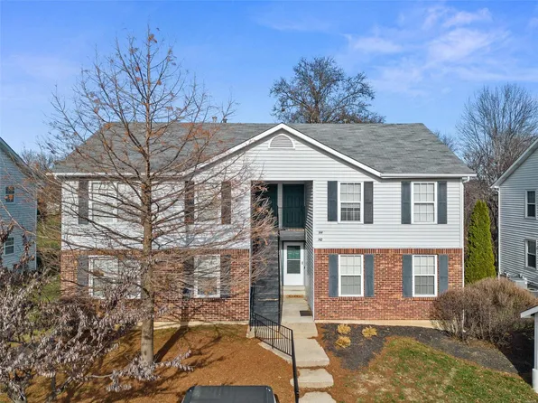 144 Old Buggy Ct, Saint Peters, MO 63304