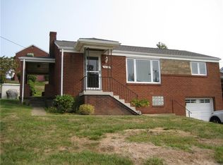 3618 Pinewood Dr, Homestead, PA