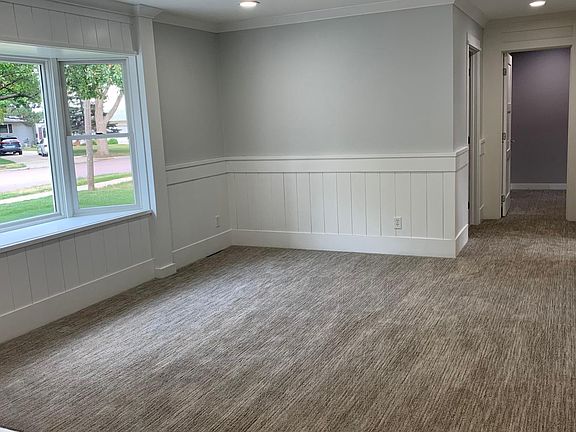 Upstairs living area showing hallway to mater bedroom