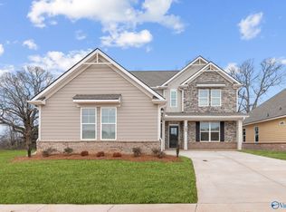 160 Wiltshire Dr, Madison, AL 35756