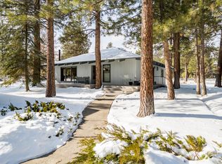 20493 Pine Vista Dr, Bend, OR 97702