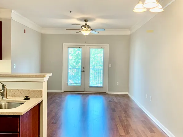 1755 Central Park Rd, Charleston, SC