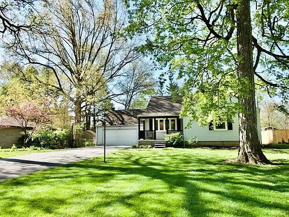 4th image of 3009 W Grace Ln