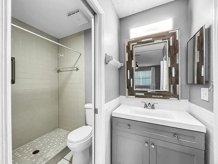 340 Causeway Blvd #202 — Photo 14