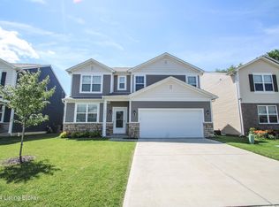 12040 Wooden Trace Dr, Louisville, KY 40229