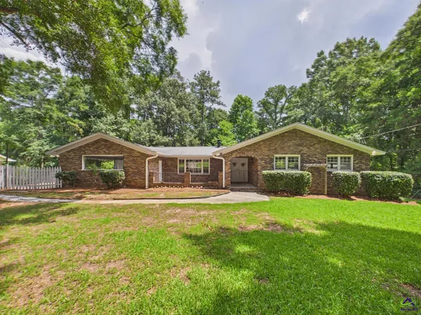 3217 Lennox Dr, Macon, GA 31204