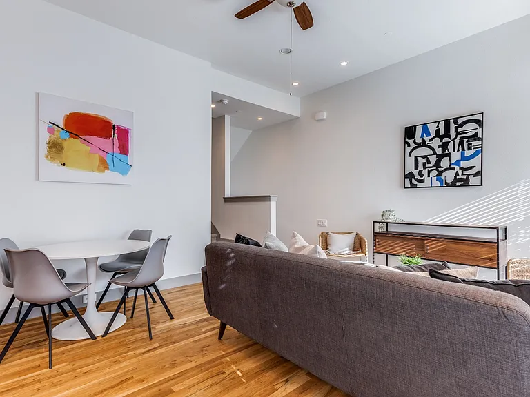 5017 Manett St #106 — Photo 18