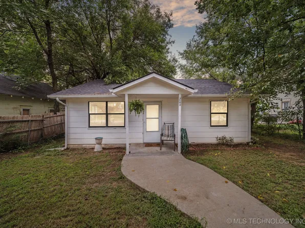 204 S Vine Ave, Cleveland, OK 74020