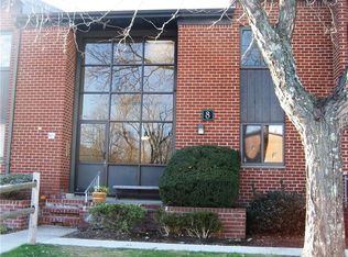 8 Charles Ln APT 1A, Pomona, NY 10970