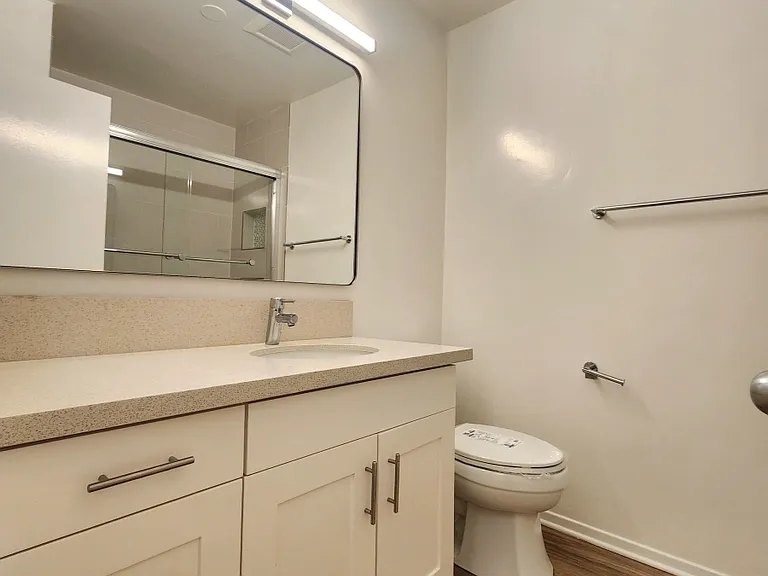 1852 Corinth Ave #5 — Photo 15