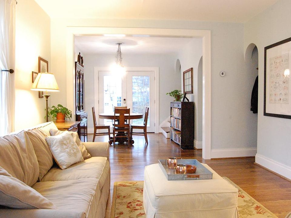 Living & dining rooms