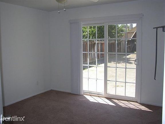 3 BEDROOM