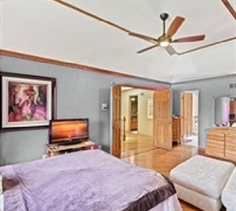 4th image of 13555 W Oakwood Ct