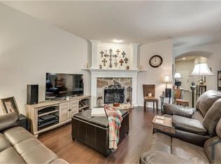 2019 Enchanted Rock Dr, Forney, TX 75126