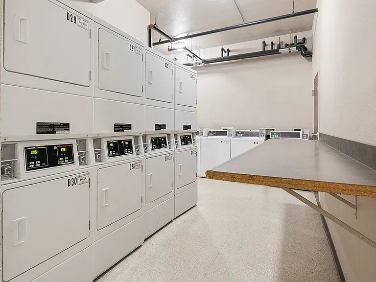 Onsite Laundry Facilities
