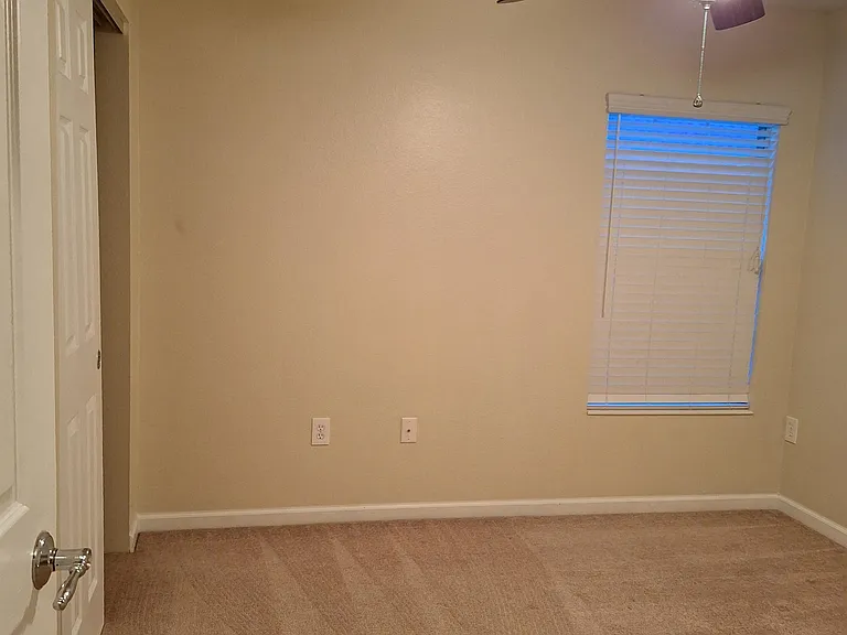 13410 English Peak Ct #1 — Photo 16