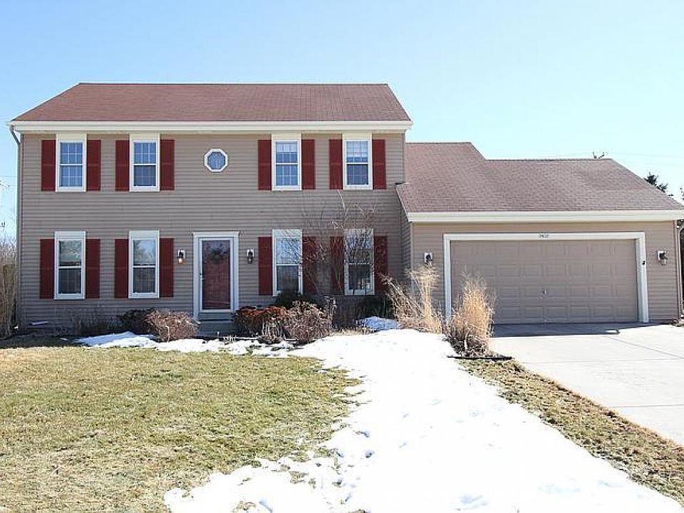 1st image of 7637 W Briarwood Dr