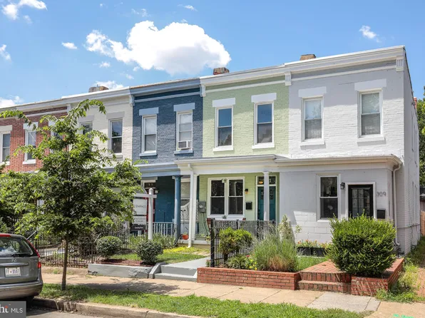 311 16th St SE, Washington, DC 20003