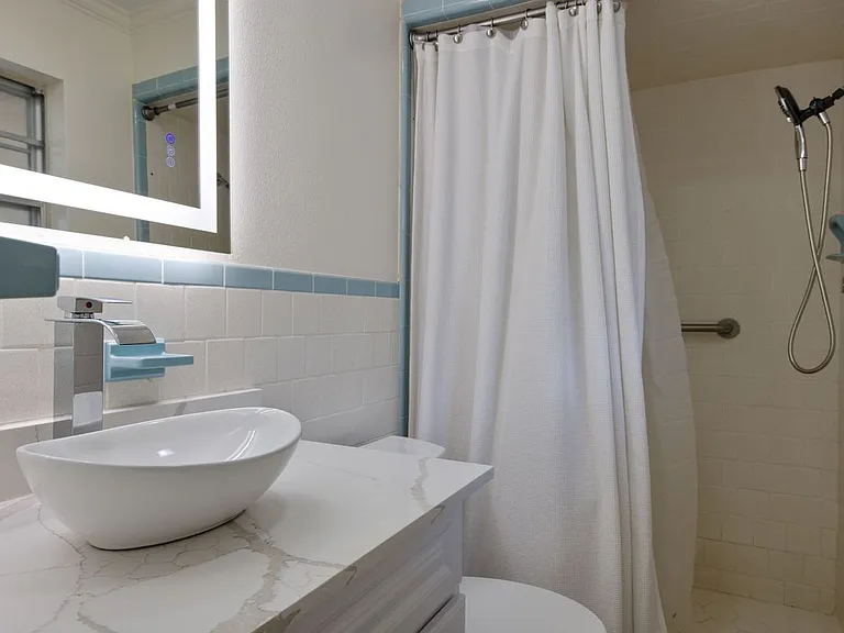 421 Kim Dr — Photo 11