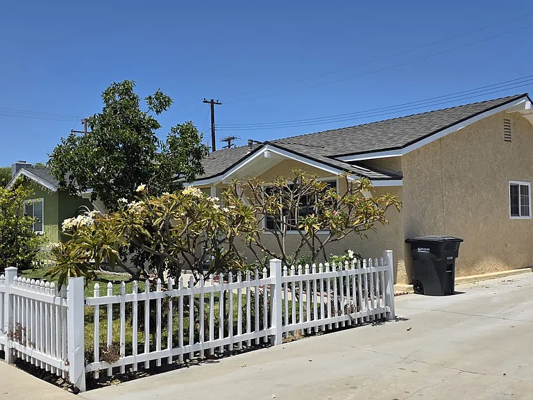 12051 Charlwood St — Photo 2