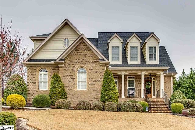 1st image of 2 Graywood Ct
