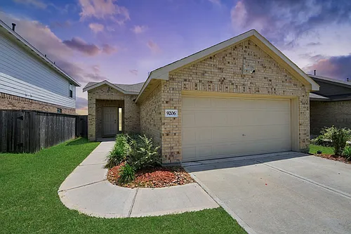 9206 Burnet Fields Dr Photo 1