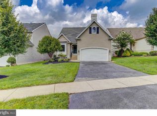 92 Daniel Dr, Avondale, PA 19311