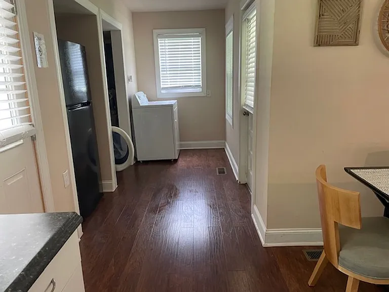 812 N Fulton St — Photo 4