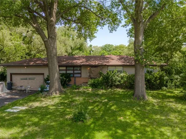 441 S 72nd St, Kansas City, KS 66111