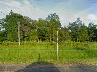 7003 Centreville Rd, Centreville, VA 20121