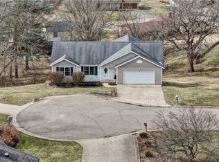17 Cliff Ln, Millersburg, OH 44654