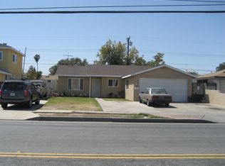 2318 S Greenville St, Santa Ana, CA 92704