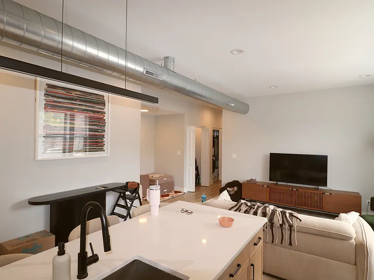 2401 N Kedzie Blvd #1 — Photo 20
