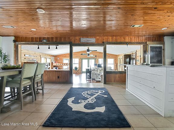 4th image of 367 Council Rock Rd