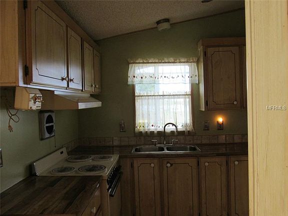 2nd image of 2644 McDaniel Dr