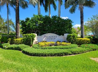 19420 NW 5th St, Pembroke Pines, FL 33029