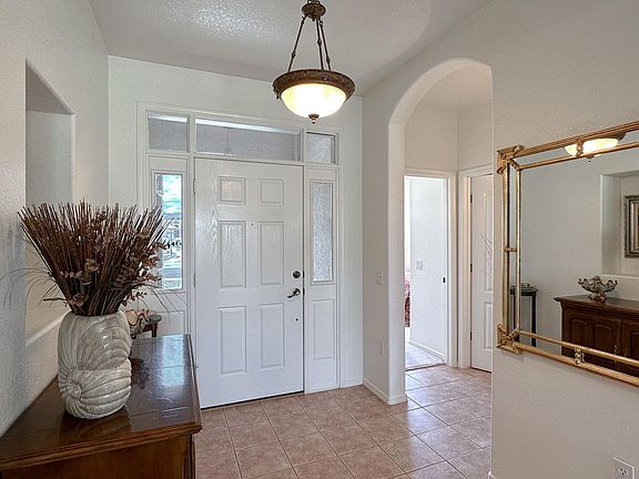 3rd image of 2763 Fairmeade Circle