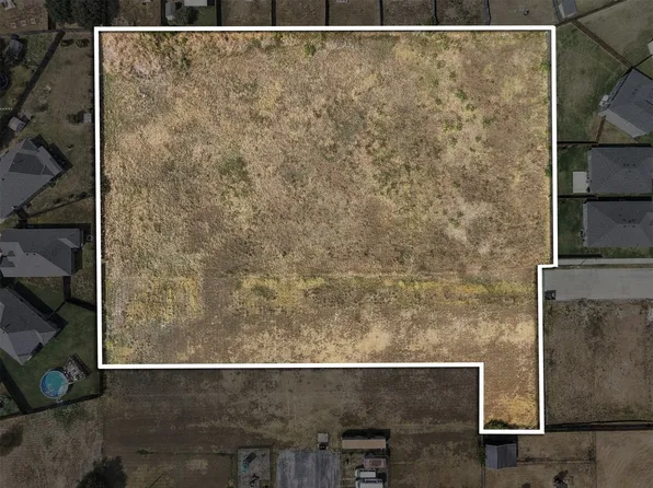 1301 McPherson Rd, Fort Worth, TX 76140