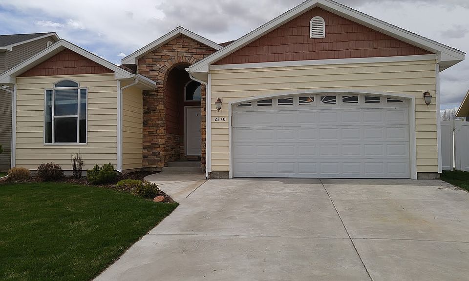 1st image of 2870 Mary Dr
