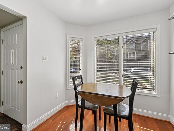 3rd image of 5095 Columbia Rd Unit 16