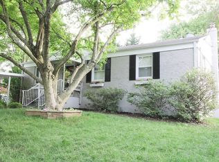 11702 Ashley Dr, Rockville, MD 20852