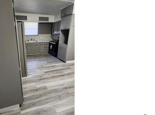 376 W 65th St, Jacksonville, FL 32208