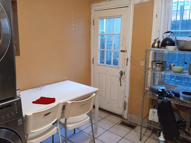 3804 Spring Garden St — Photo 6