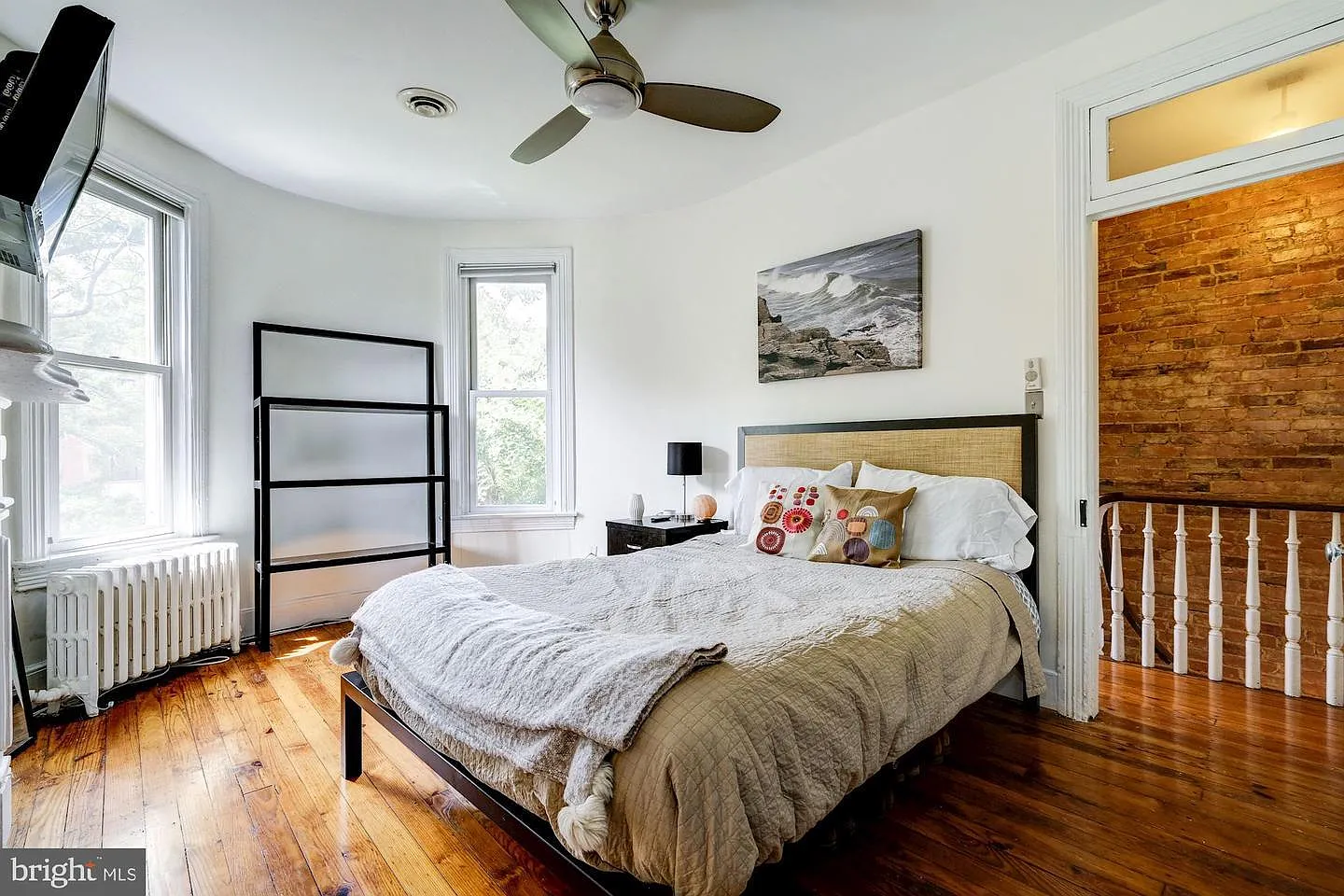 1 bed, 760 sqft, $2,300 — Photo 3