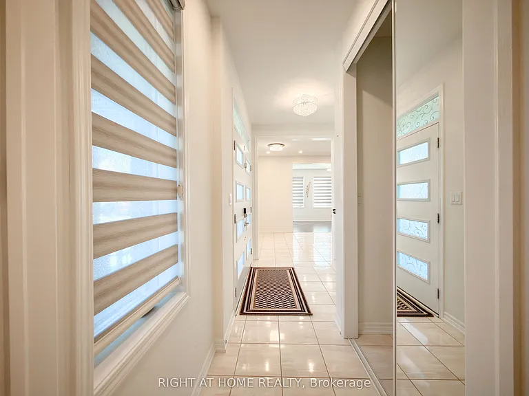 30 Boothill Dr — Photo 12